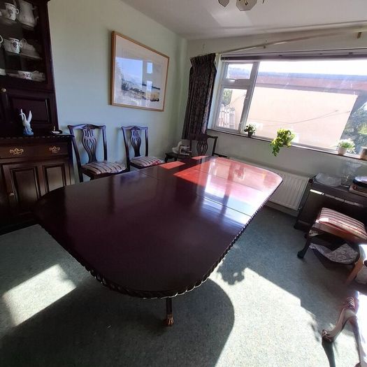 Hand carved Mahogany dinning table with 6 chairs