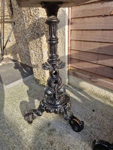 cast iron pedestals
