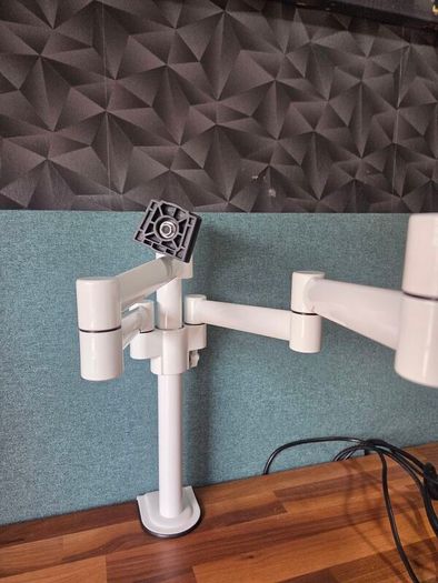 Heavy duty dual monitor arms