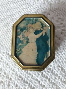 Churchill's Vintage Tin