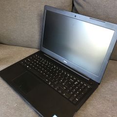Dell vostro 15 3000 15.6 i5 10th gen