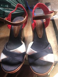 Tommy hilfiger sandles