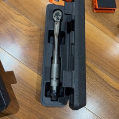 1/4 Inch Drive Click Torque Wrench, 35-200 in.-lb, 3.95-22.5 Nm
