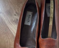 Bally Leather Upper and Soles Flat Tan Court  Shoes - Size 40.5