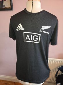 New Zealand All Blacks Rugby Performance T-shirt - Medium size