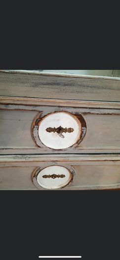 French cabinet