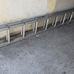 Extension Ladder (Youngman)