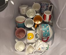 Free mugs