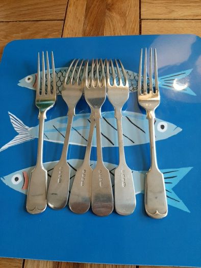 6 Fiddleback Forks
