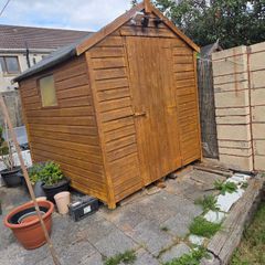 6 by 4ft Garden Shed  Excellent Condition