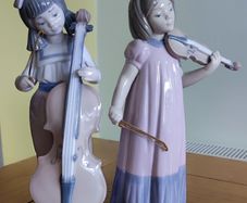 2 pcs Lladro NAO Figurine