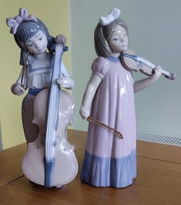 2 pcs Lladro NAO Figurine