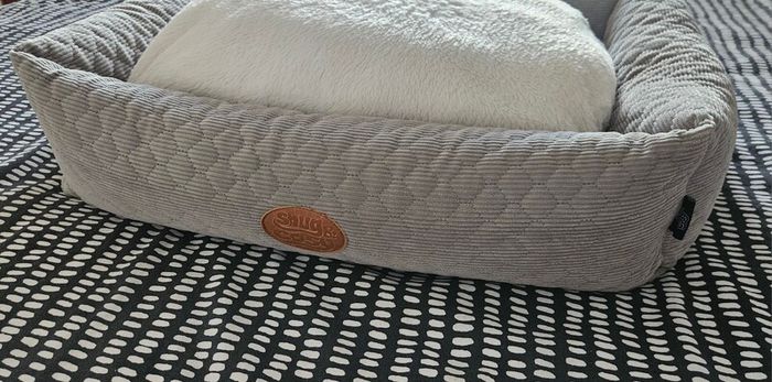 Pet bed