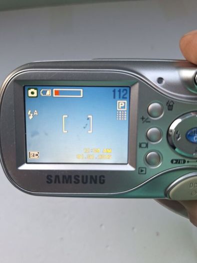 Samsung Digimax A4 compact digital camera