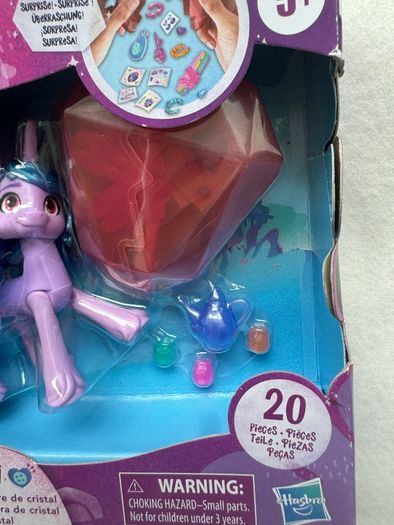 My Little Pony Crystal Adventure Izzy Moonbow new Please look at the pictures