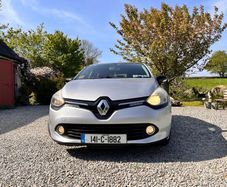 Renault Clio IV Dynamique 2014 1.2 Petrol 4DR