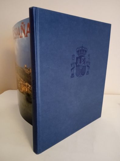 Spain by Luis Carandell with Photography by Ramon Masats (RB190)