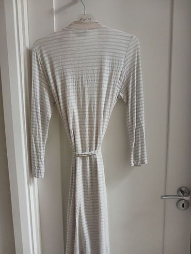 Maternity dressing gown. 12/14