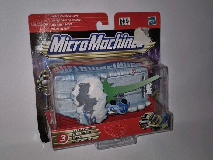 Micro Machines - World Rallye Racing Ice Race Chase - Hasbro 2001 -New- RARE