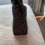 Tommy Hilfiger Handbag, Black and Cream (Advertised on Vinted; lmck41) Image 4