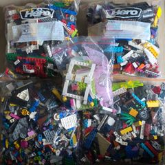 4 bags of random lego pieces