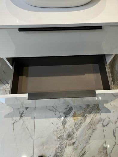 Ex Display Galsaky Gloss White 800 Wall hung vanity unit