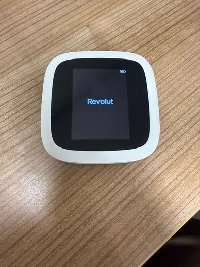 Revolut Card Machine