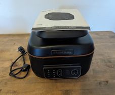 RUSSELL HOBBS BRAND NEW SatisFry Air & Grill 26520 Air Fryer & Multicooker