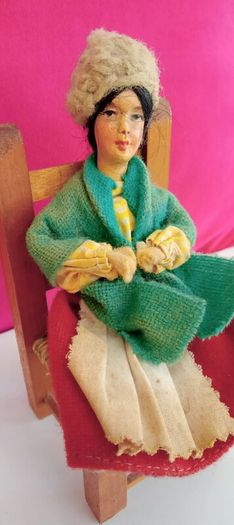Vintage  Jays Traditional Doll    Made In Ireland
