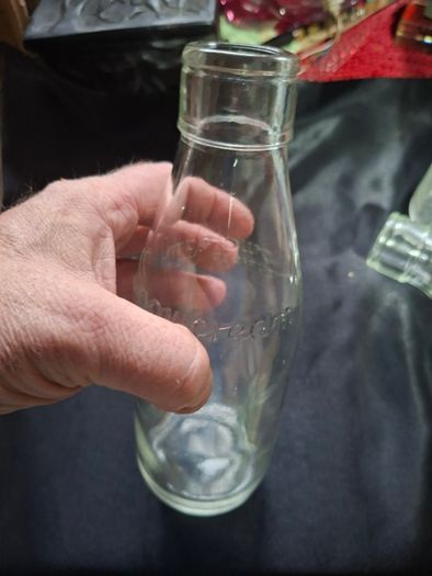 7 Antique Milk Bottles Kilkenny, Arboy and Dublin Price is for 1 only Postage or Collection,