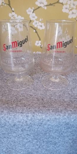 pint glasses