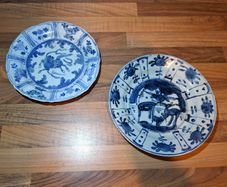 Antique Chinese blue and white dish, Ming dynasty, Wanli (1572-1620) and 18th Century Plate