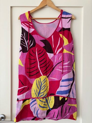 2 for 1 deal: Max Mara dress + Sam Edelman sandals : BRAND-NEW
