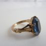 9 carat gold vintage blue glass ring size L Image 6