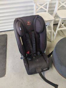 Diono radian 5