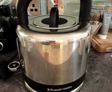Russell Hobbs Distinctions 1.5L Cordless Electric Kettle