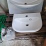 2 Wash hand basins Image 6