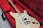 American deluxe Stratocaster HSS 2005 modded
