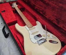 American deluxe Stratocaster HSS 2005 modded