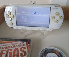 Sony PSP Console Bundle White