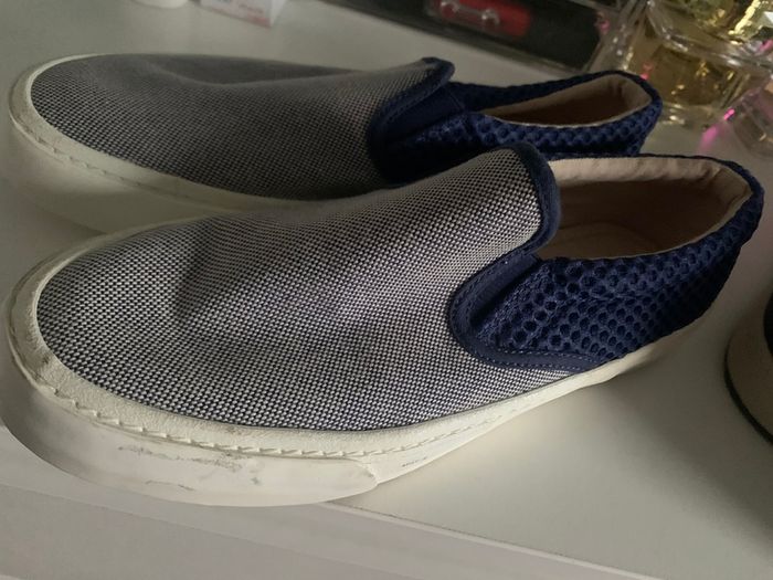 Boys shoes