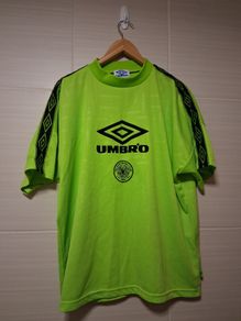 Celtic Jersey. Official Umbro Mens Training Jersey From The 1990s. Authentic Original. Not A Modern Day Remake. Collect In Dublin Or Receive Via Post.