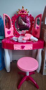 Toy Dressing table