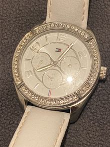tommy hilfiger watch