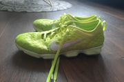Nike shoes size 6UK yellow