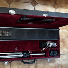 Vintage amplifier and microphones