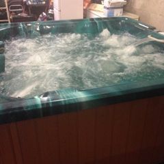 Hydro Spa 6 person Jacuzzi