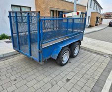 Car trailer