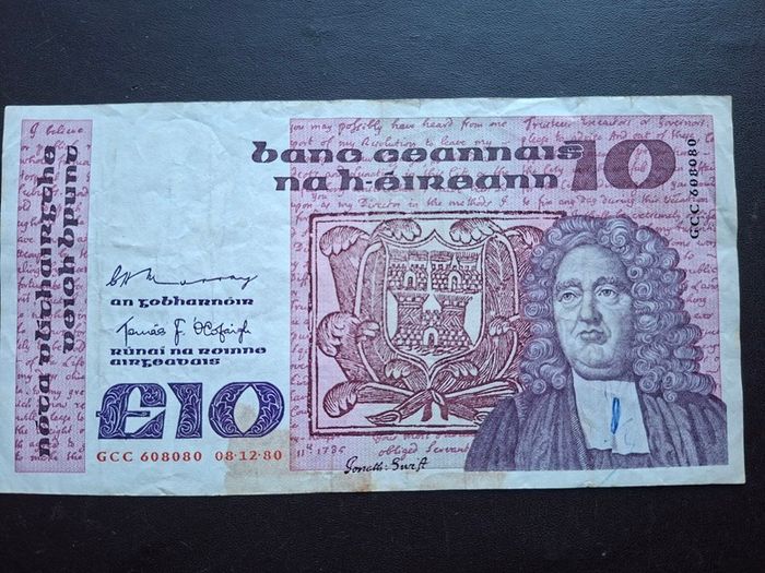 The Central Bank of Ireland. B Series 10 Pounds (1980)