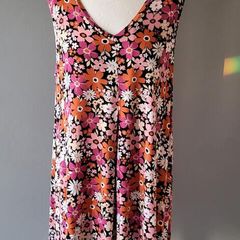 Yours pink & orange floral sleeveless swing top, Size 20